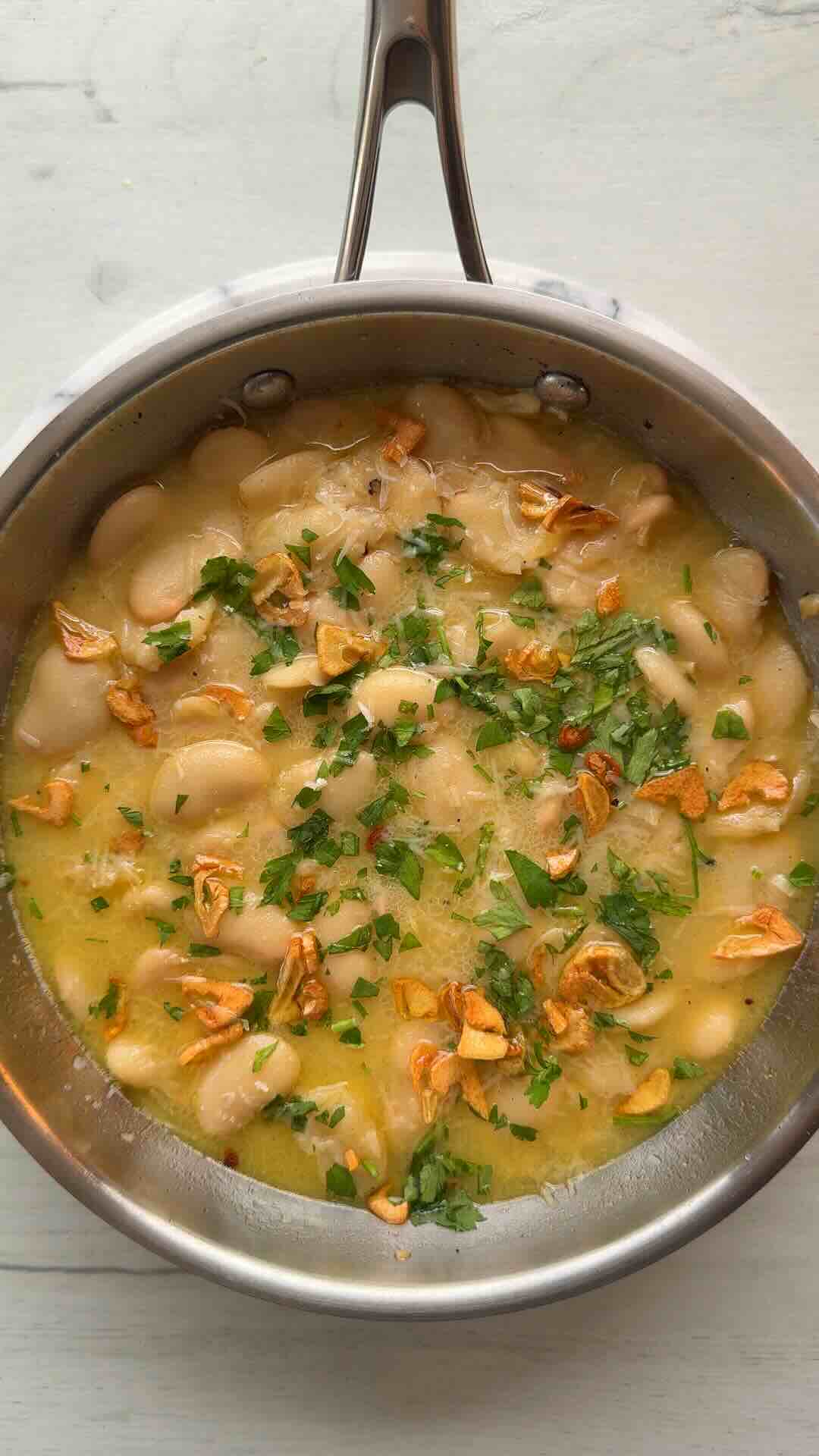 Creamy 4 Ingredient Garlic Butter Beans