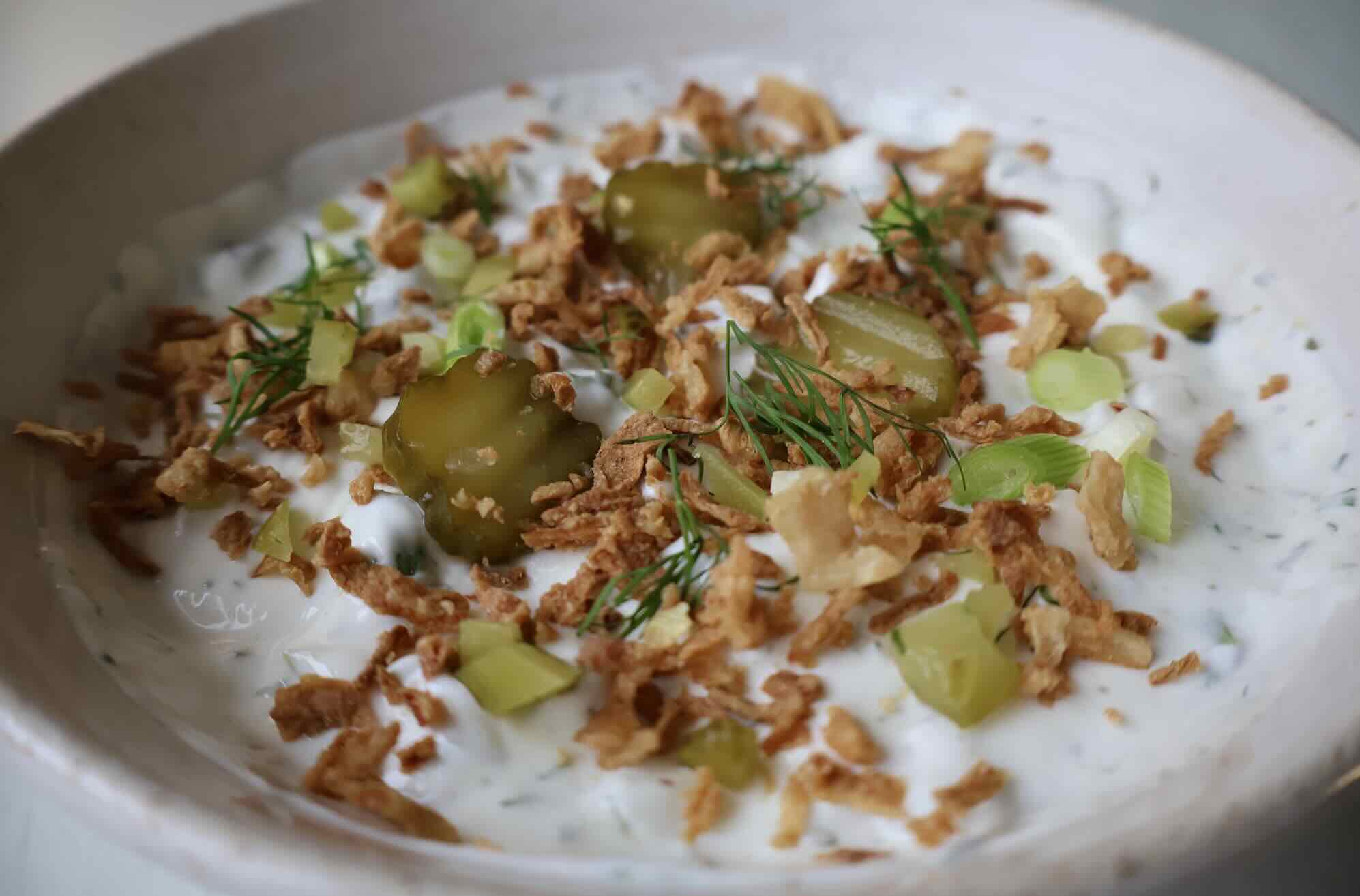 Creamy Dill Pickle Dip (Easy 5-Minute Recipe)