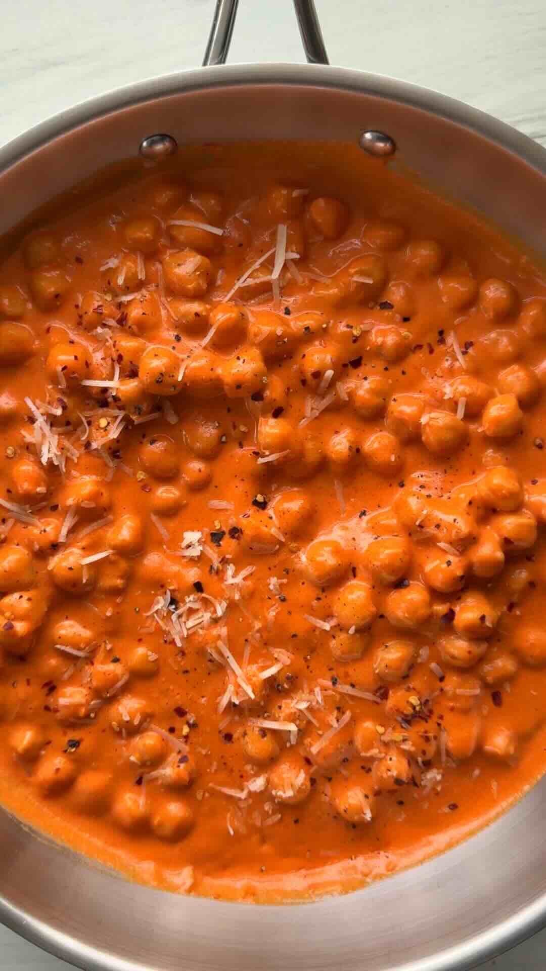 Creamy Tomato Chickpeas