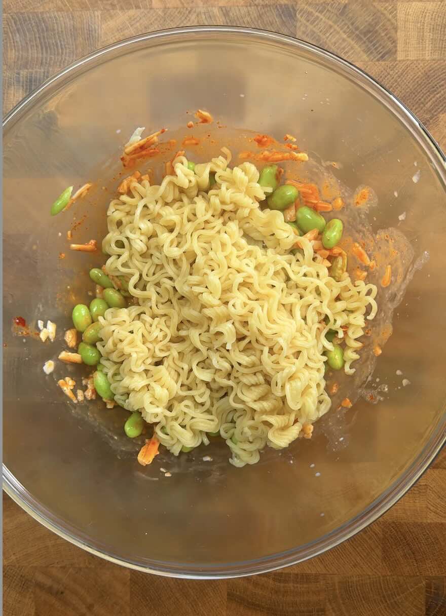 Spicy Edamame Noodles 