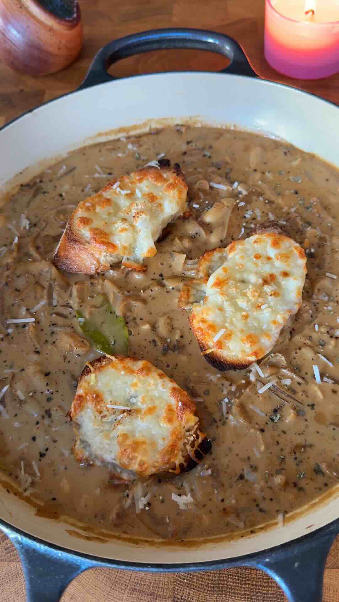French Onion Soup Beans with Cheesy Baguette Toasts