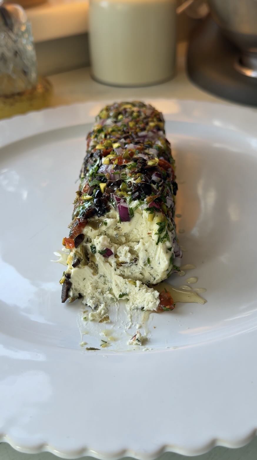Easy Mediterranean Cheese Log (Make-Ahead Appetiser)