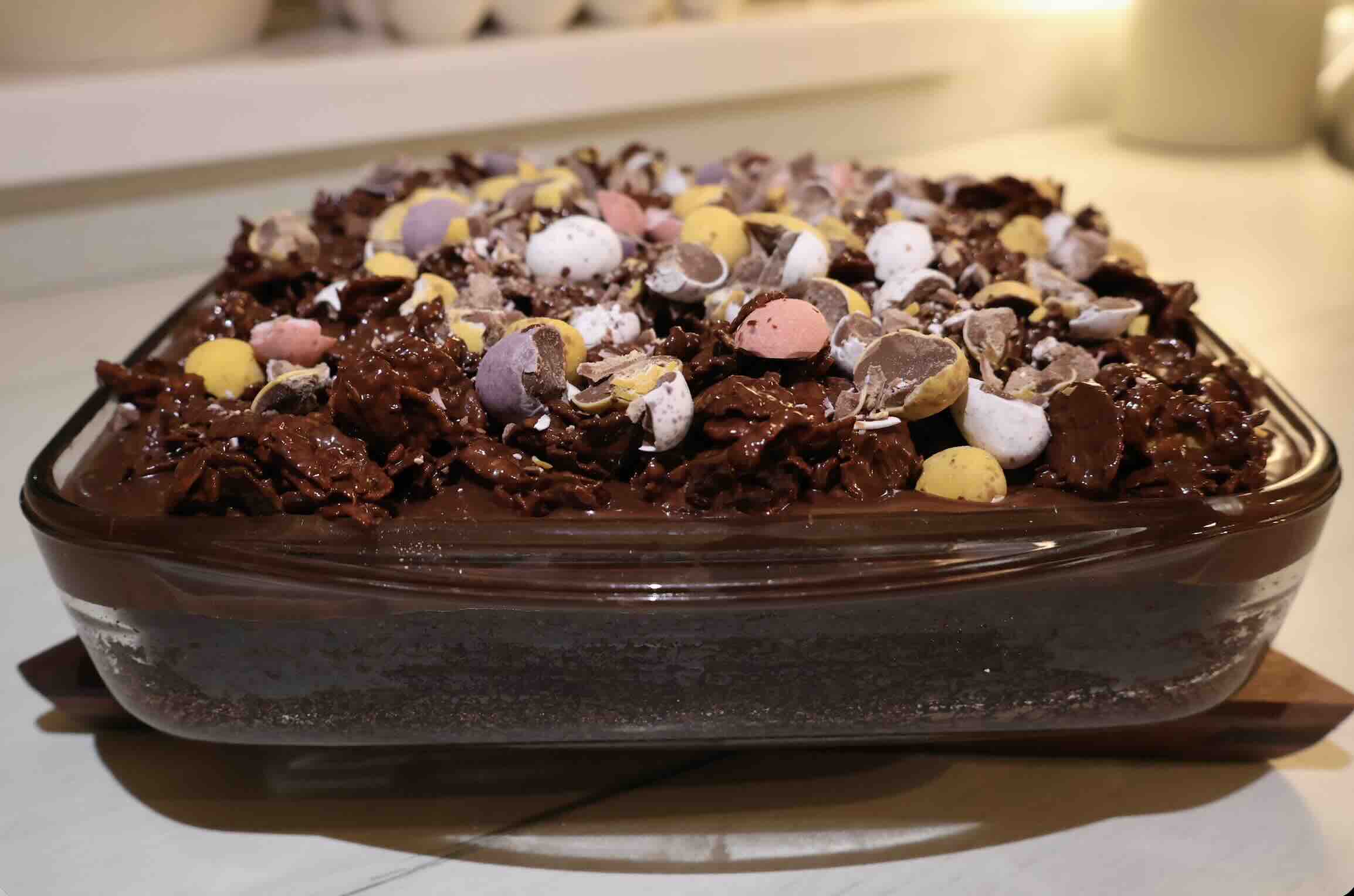 Mini Egg Cornflake Cake (Viral Recipe!)