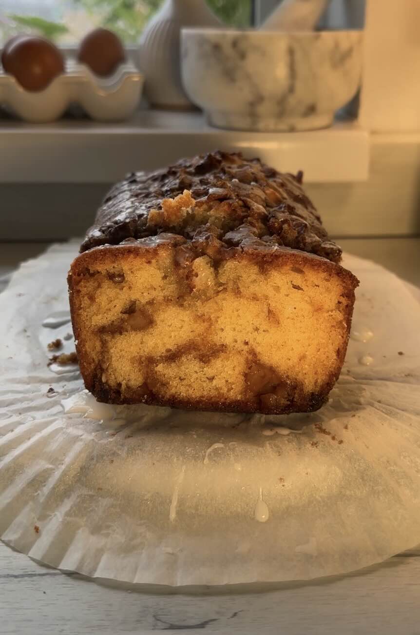Easy Toffee Apple Loaf 