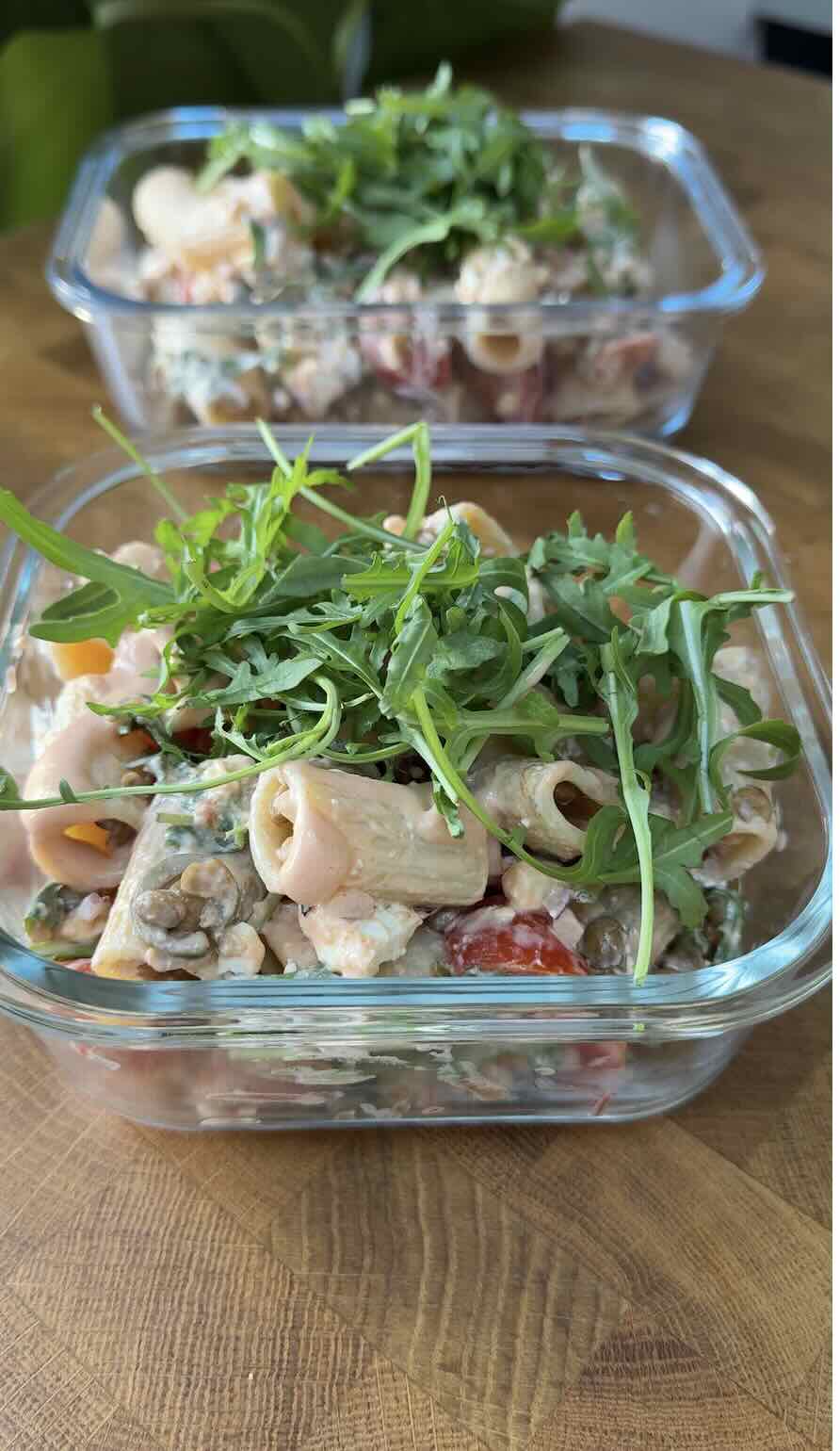 Tomato Feta Pasta Salad (High Protein & High Fibre)